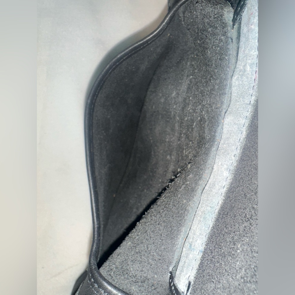 Vintage Coach 9135 90’s Black Leather Slim Hippie Crossbody Saddle Bag - Picture 5 of 10